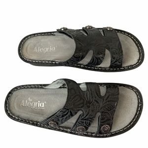 Algeria “Dinah” Sandal Slide